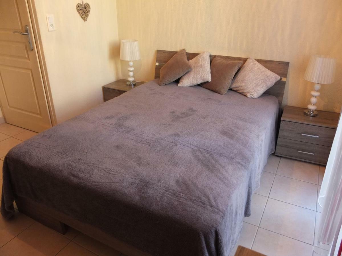 Appartement Le Cernuschi Rdc Menton Exteriör bild